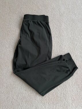 Dark Green Women's Workout Joggers, size M